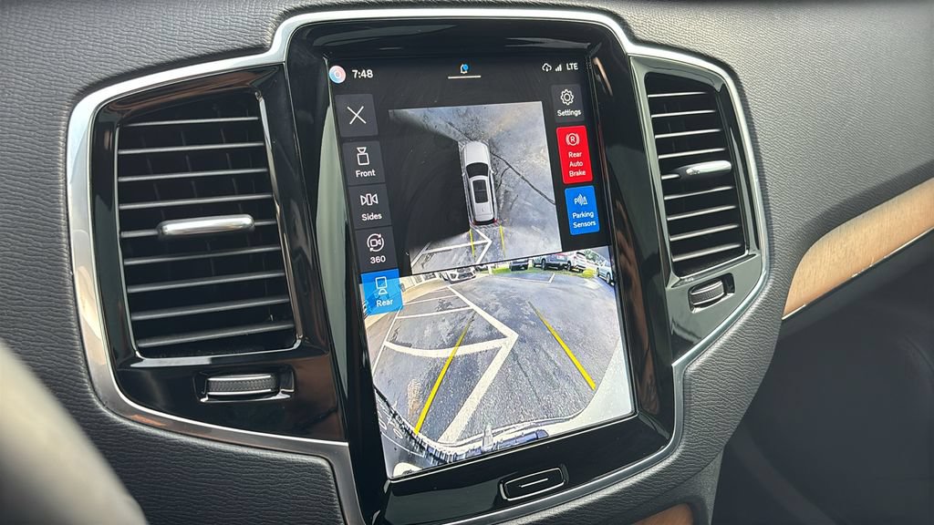 Certified 2025 Volvo XC90 T8 Plus w/ Protection Package AWD/4WD image 19