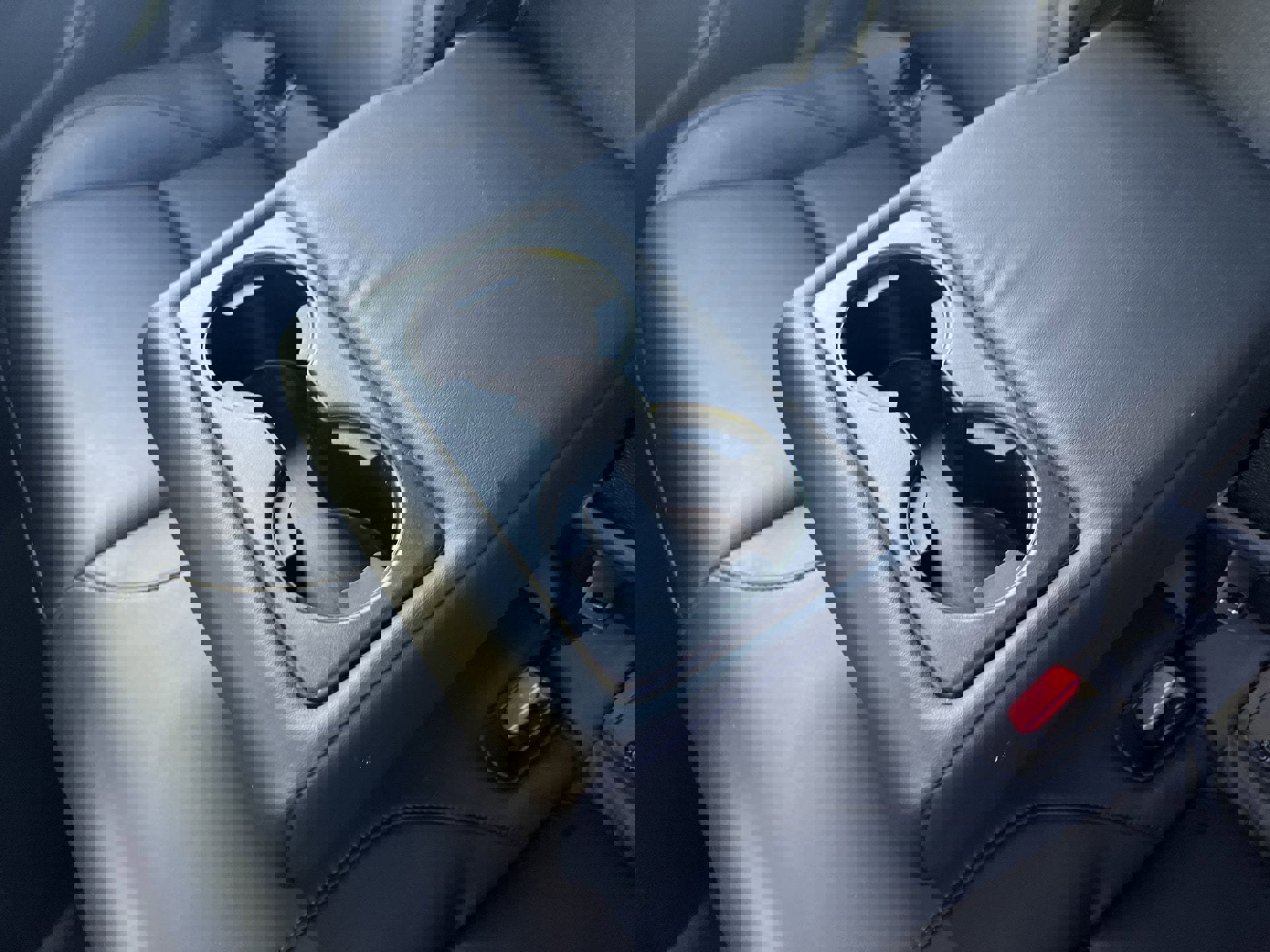 Used 2024 MAZDA MAZDA3 s image 19