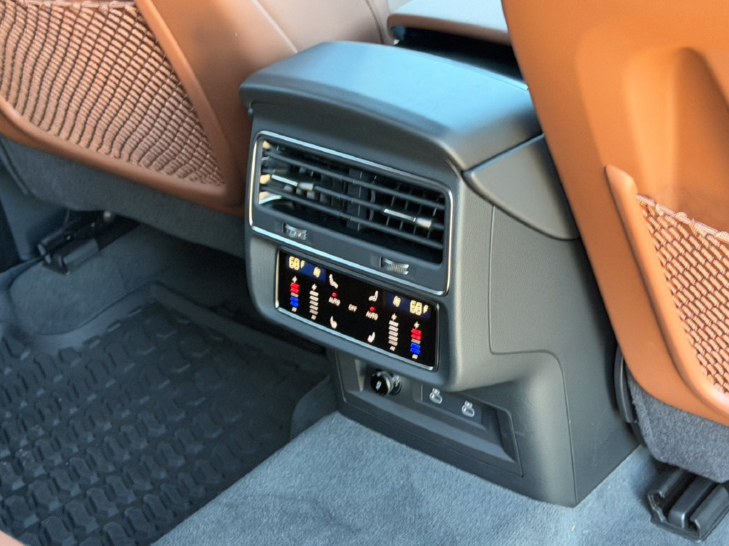 New 2026 Audi Q8 Premium Plus AWD/4WD image 12