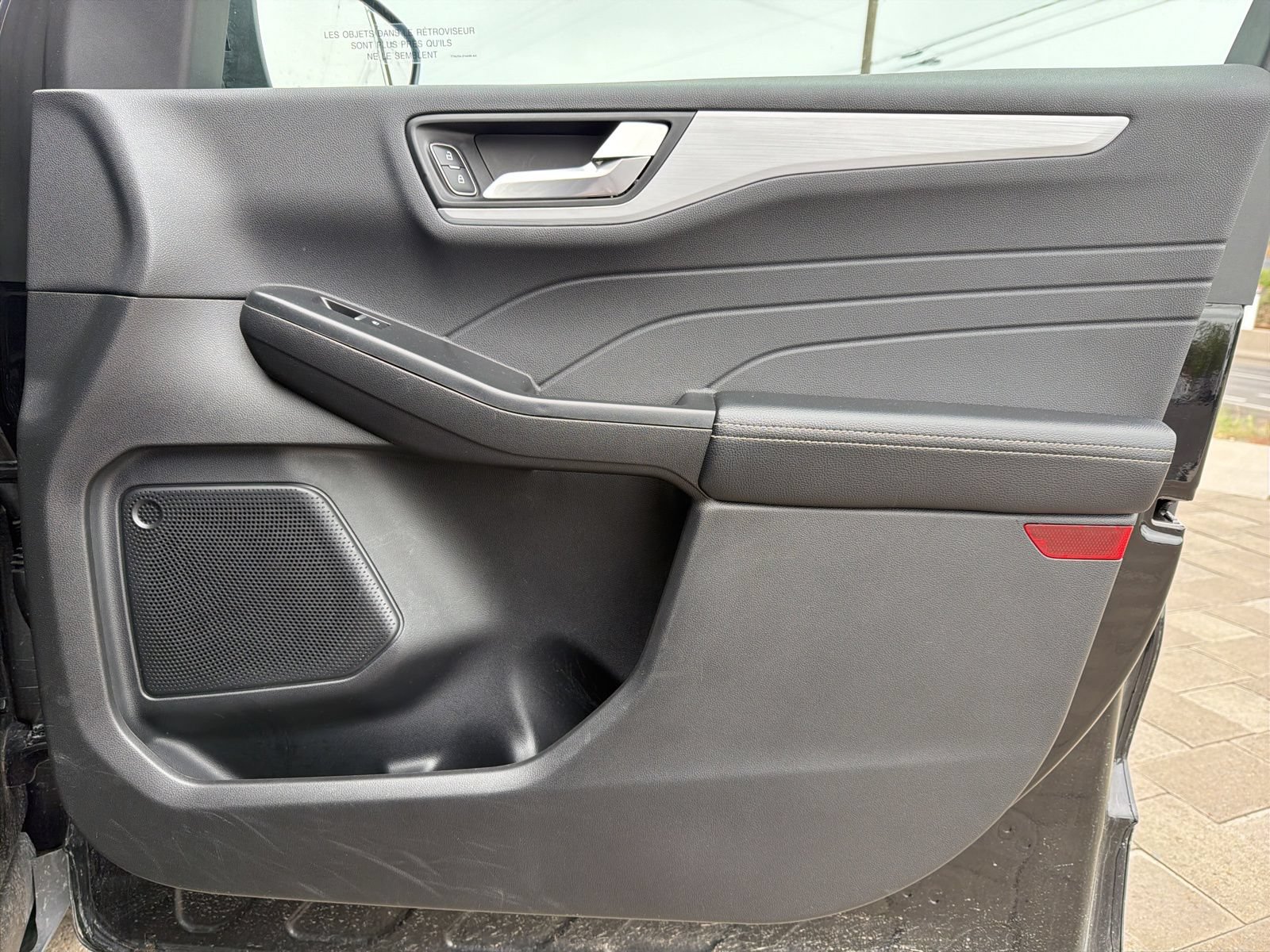 Used 2025 Ford Escape Platinum AWD/4WD image 26