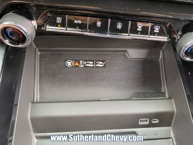 Used 2025 Chevrolet Tahoe LT AWD/4WD image 34