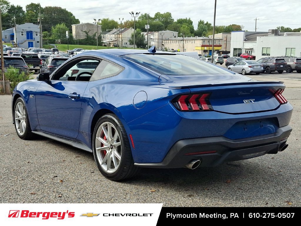 Used 2024 Ford Mustang GT Premium RWD image 5