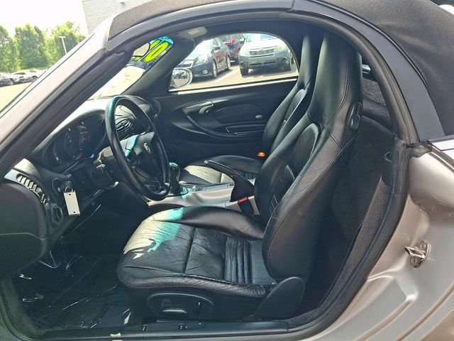 Used 2001 Porsche Boxster RWD image 12