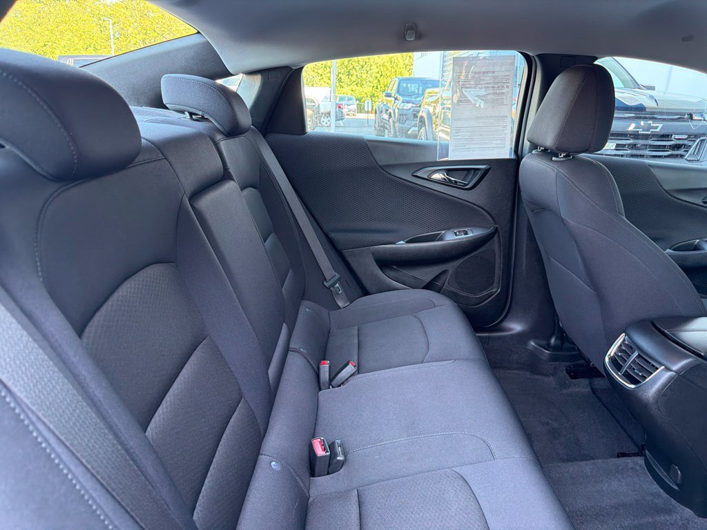Used 2024 Chevrolet Malibu LT FWD image 25