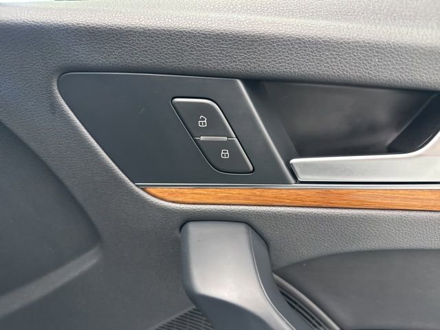 Used 2023 Audi Q5 2.0T Premium Plus image 28