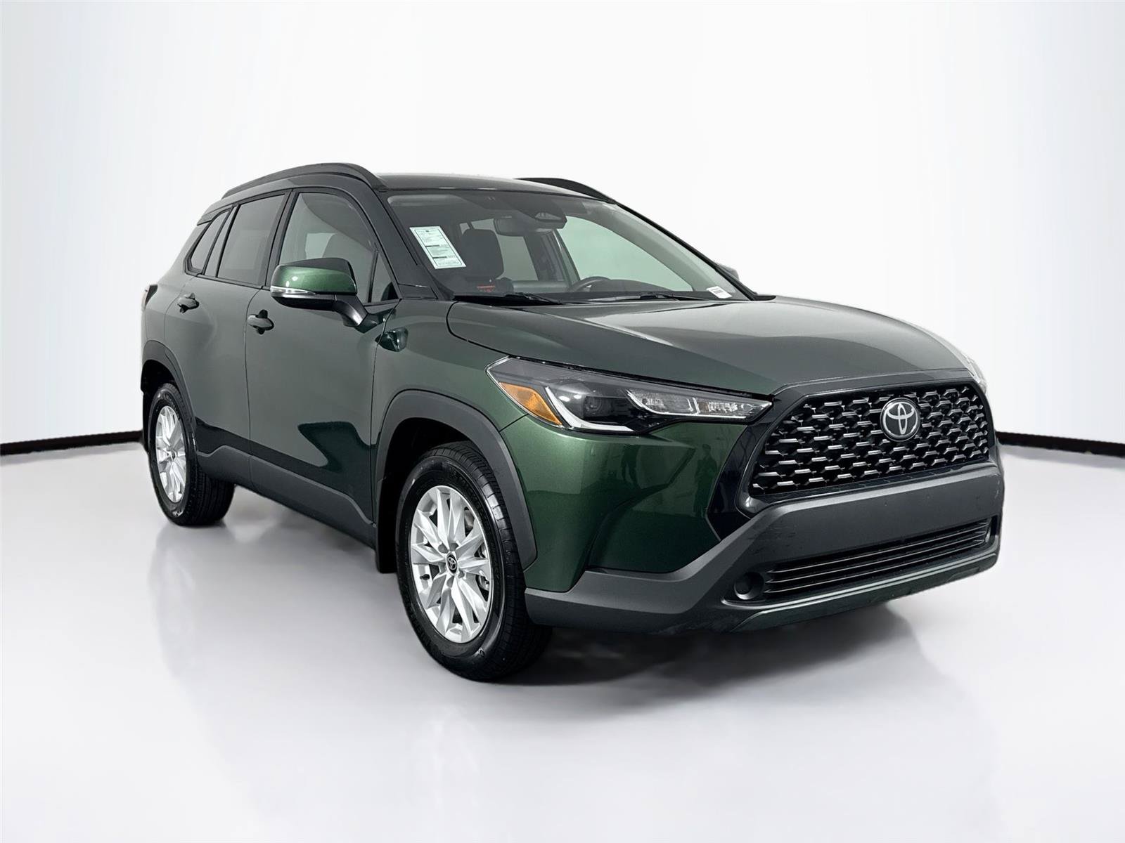 Certified 2024 Toyota Corolla Cross LE FWD image 9