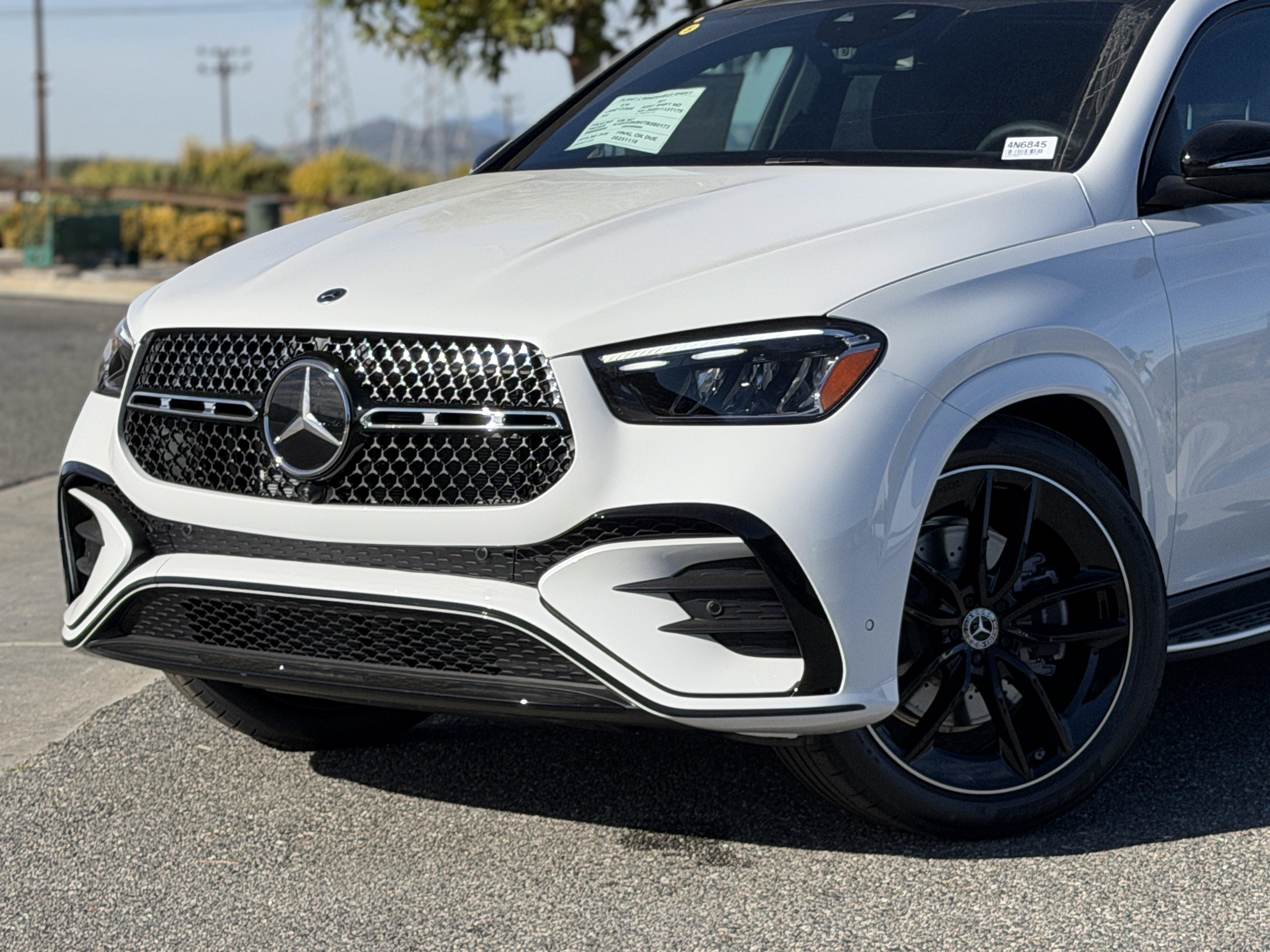 New 2026 Mercedes-Benz GLE 450 4MATIC Coupe image 3