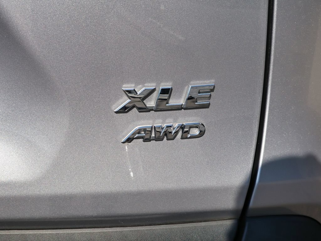 Used 2022 Toyota RAV4 XLE w/ Convenience Package AWD/4WD image 20
