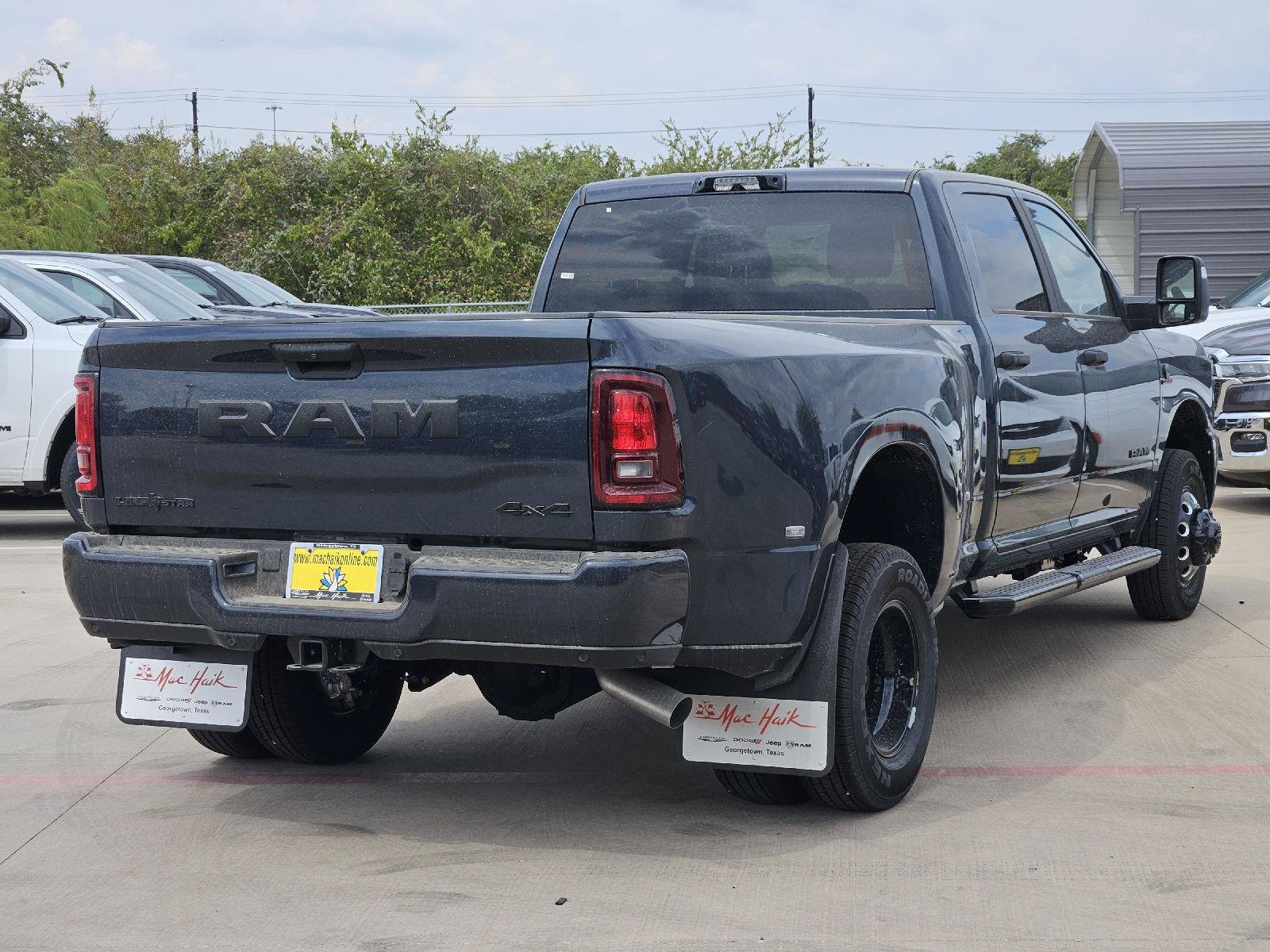 New 2027 RAM 3500 Laramie AWD/4WD image 4