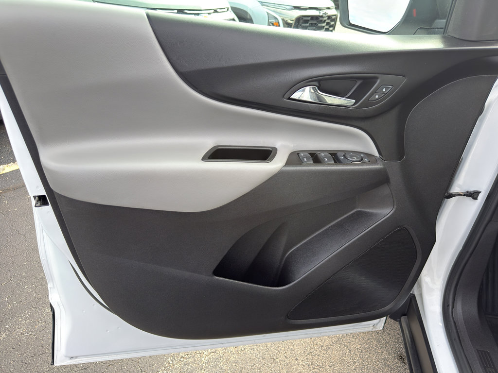 Certified 2024 Chevrolet Equinox LS image 12
