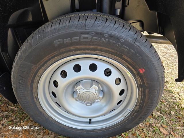 New 2026 Ford Maverick XL image 31