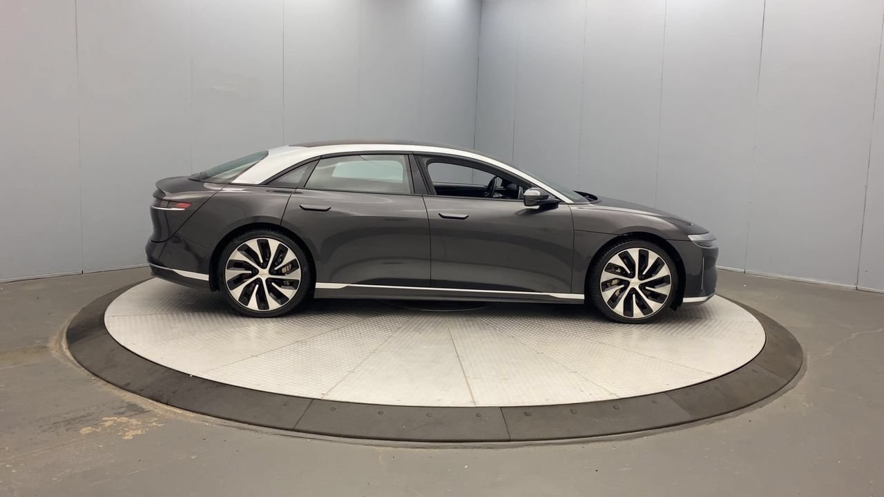 Used 2024 Lucid Air Touring AWD/4WD image 6