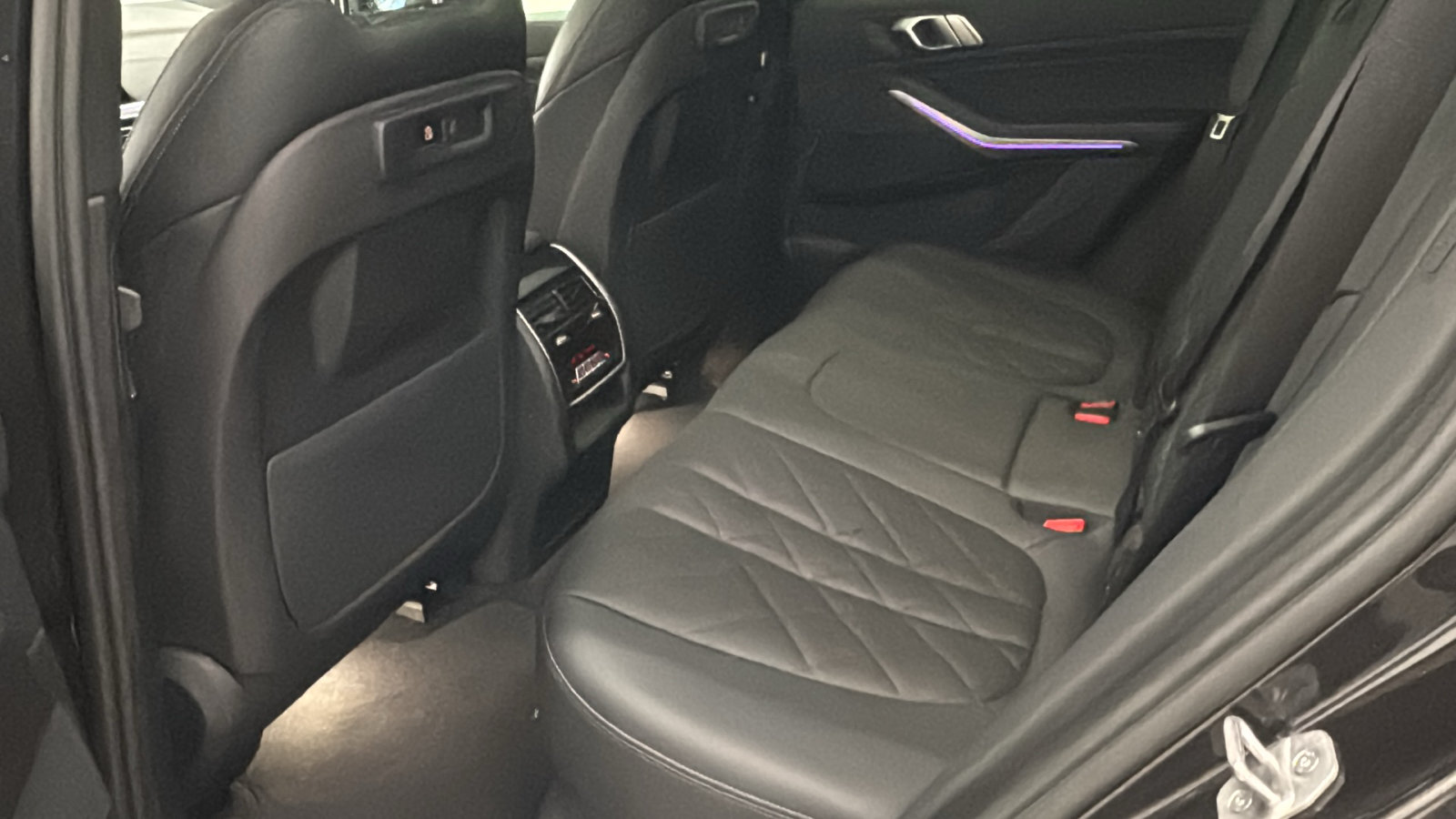 Used 2023 BMW X5 xDrive40i w/ Premium Package AWD/4WD image 28