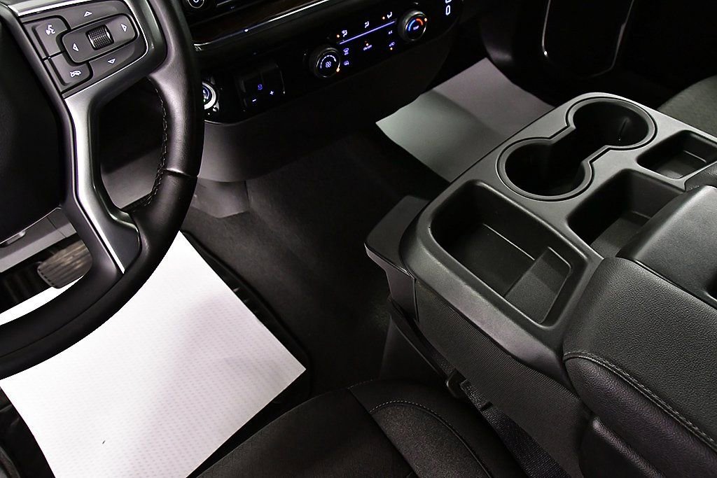 Used 2024 Chevrolet Silverado 2500 LT image 24