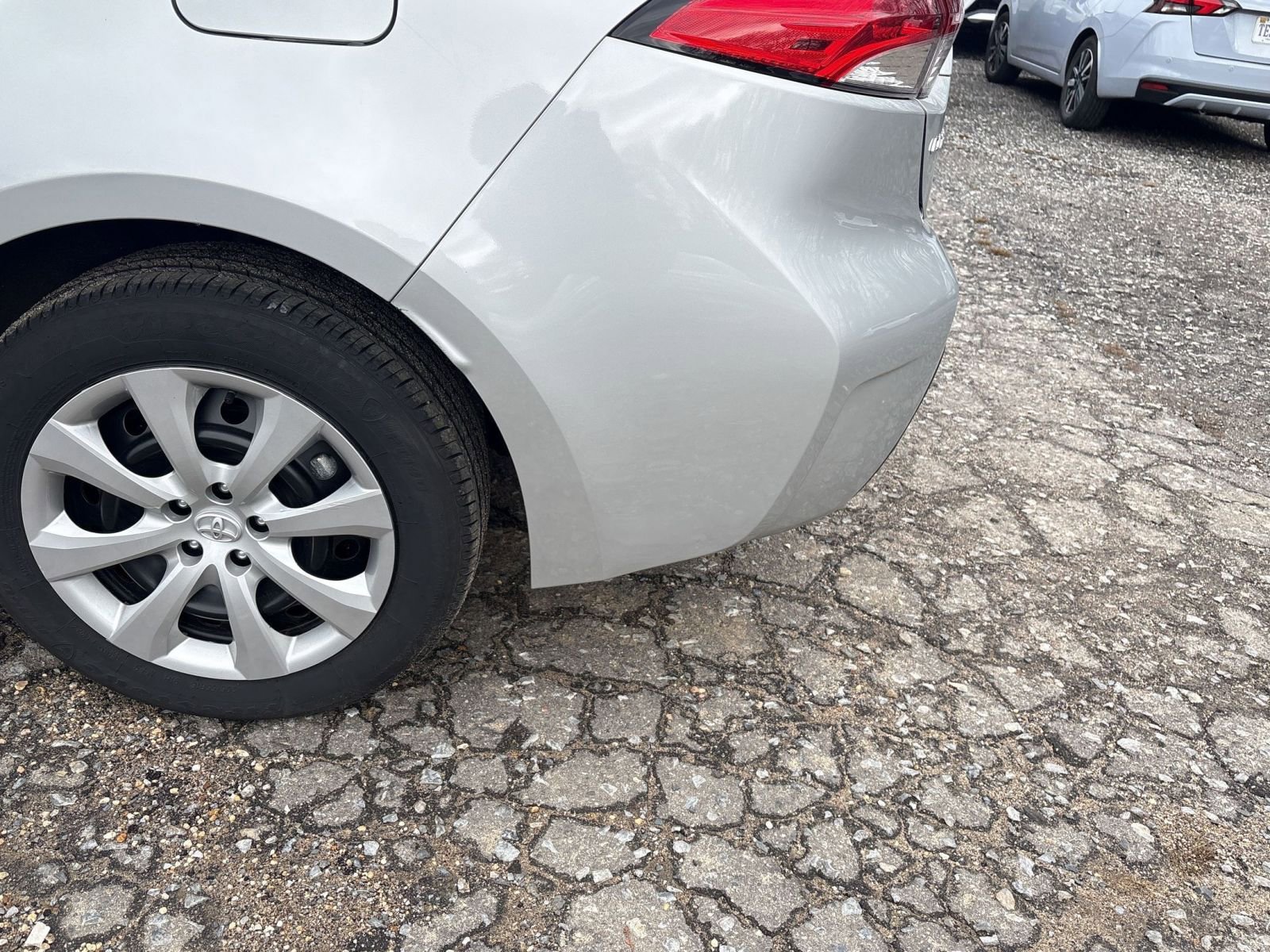 Used 2025 Toyota Corolla LE image 9