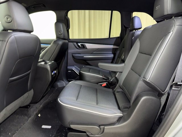Used 2026 Buick Enclave Sport Touring AWD/4WD image 17