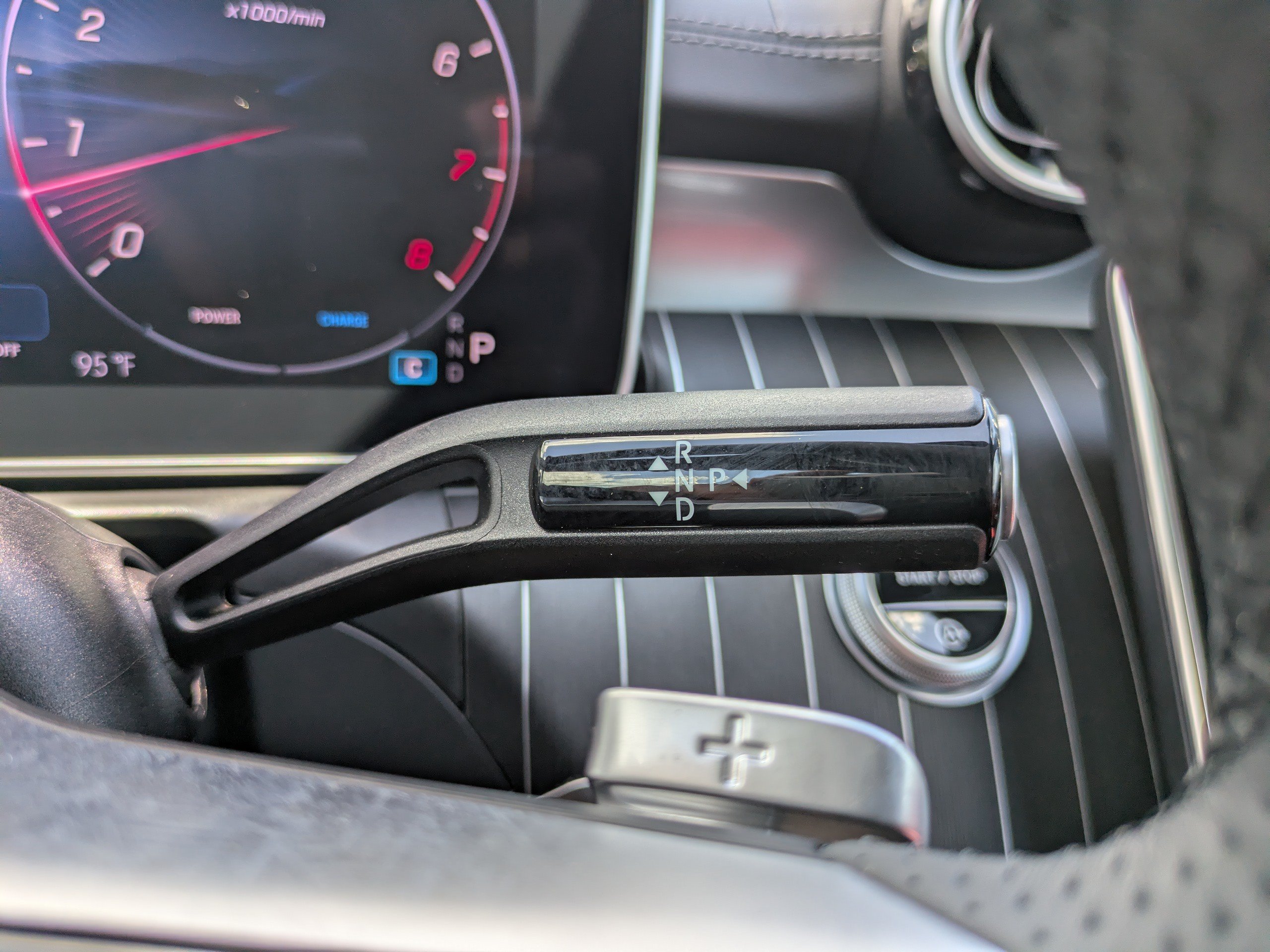 Used 2024 Mercedes-Benz CLE 300 4MATIC Cabriolet image 18