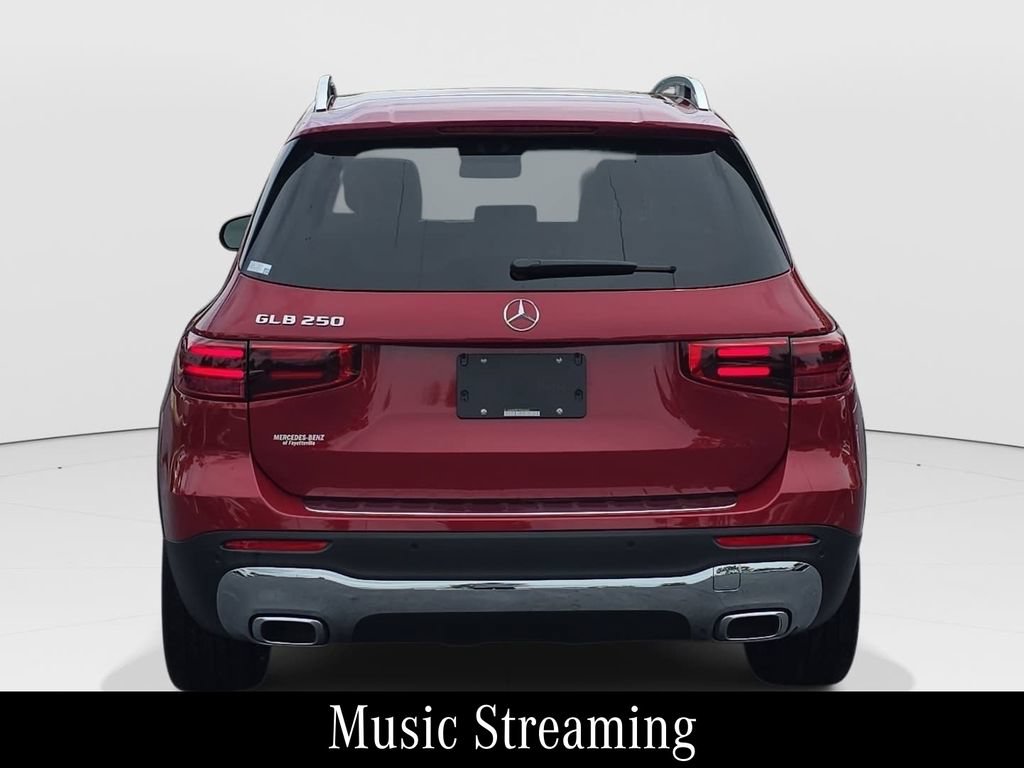 Used 2026 Mercedes-Benz GLB 250 image 7