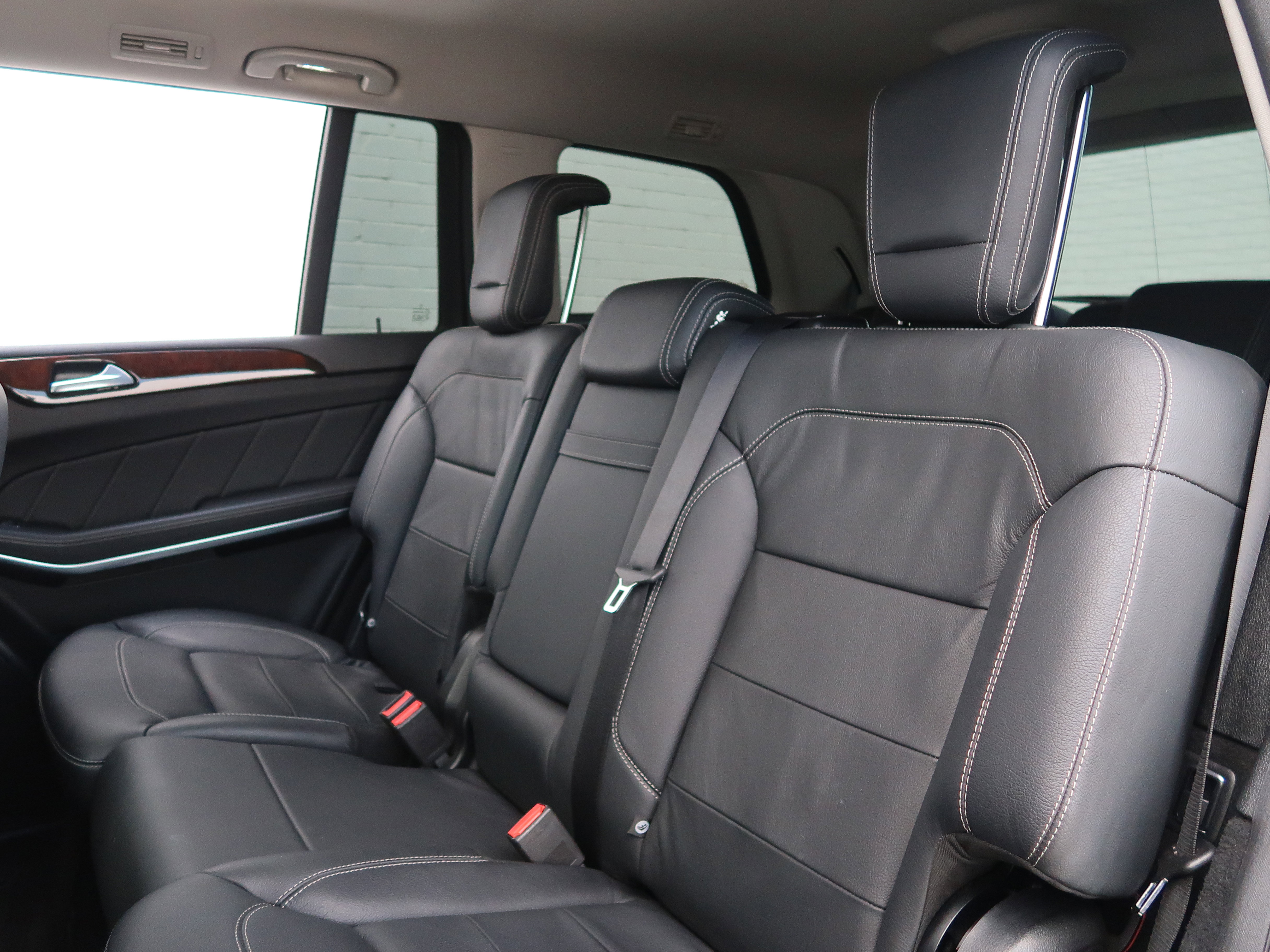 Used 2014 Mercedes-Benz GL 550 4MATIC image 39