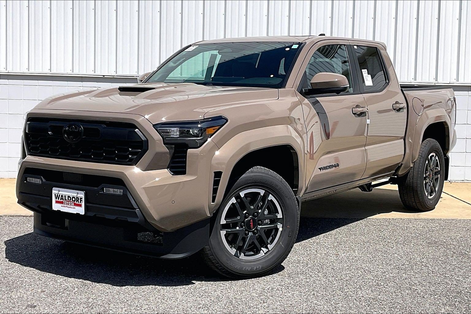 New 2026 Toyota Tacoma TRD Sport AWD/4WD image 2