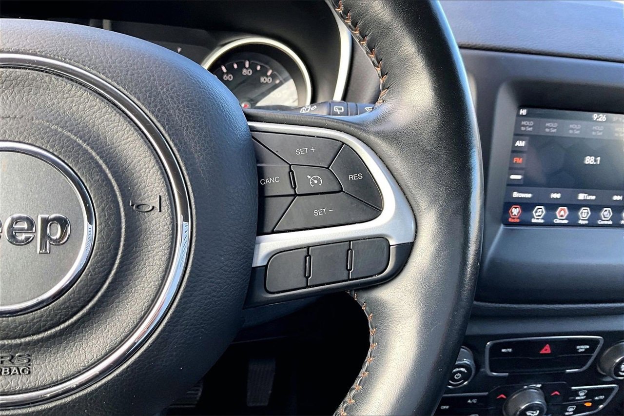 Certified 2019 Jeep Compass Latitude w/ Cold Weather Group image 27