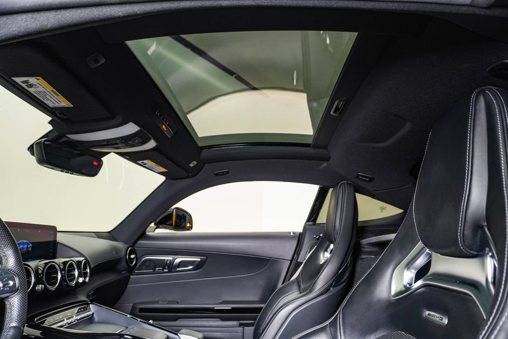 Used 2020 Mercedes-Benz AMG GT Coupe image 23