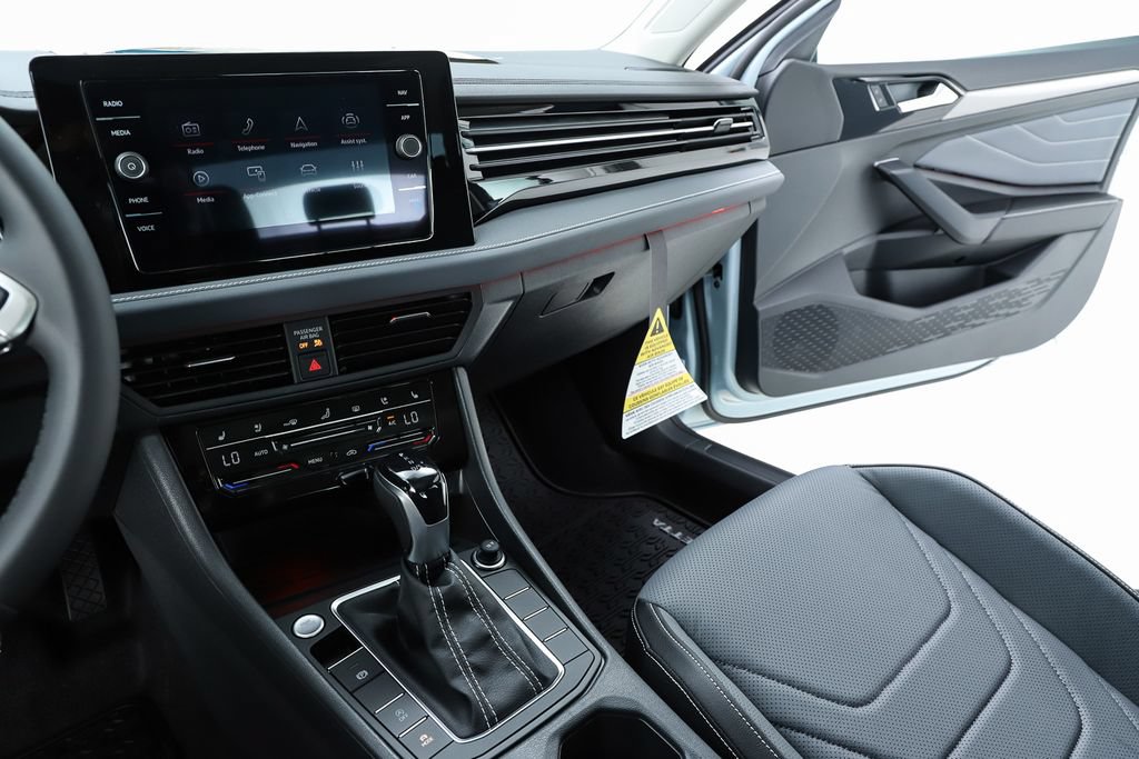 New 2026 Volkswagen Jetta SEL FWD image 23