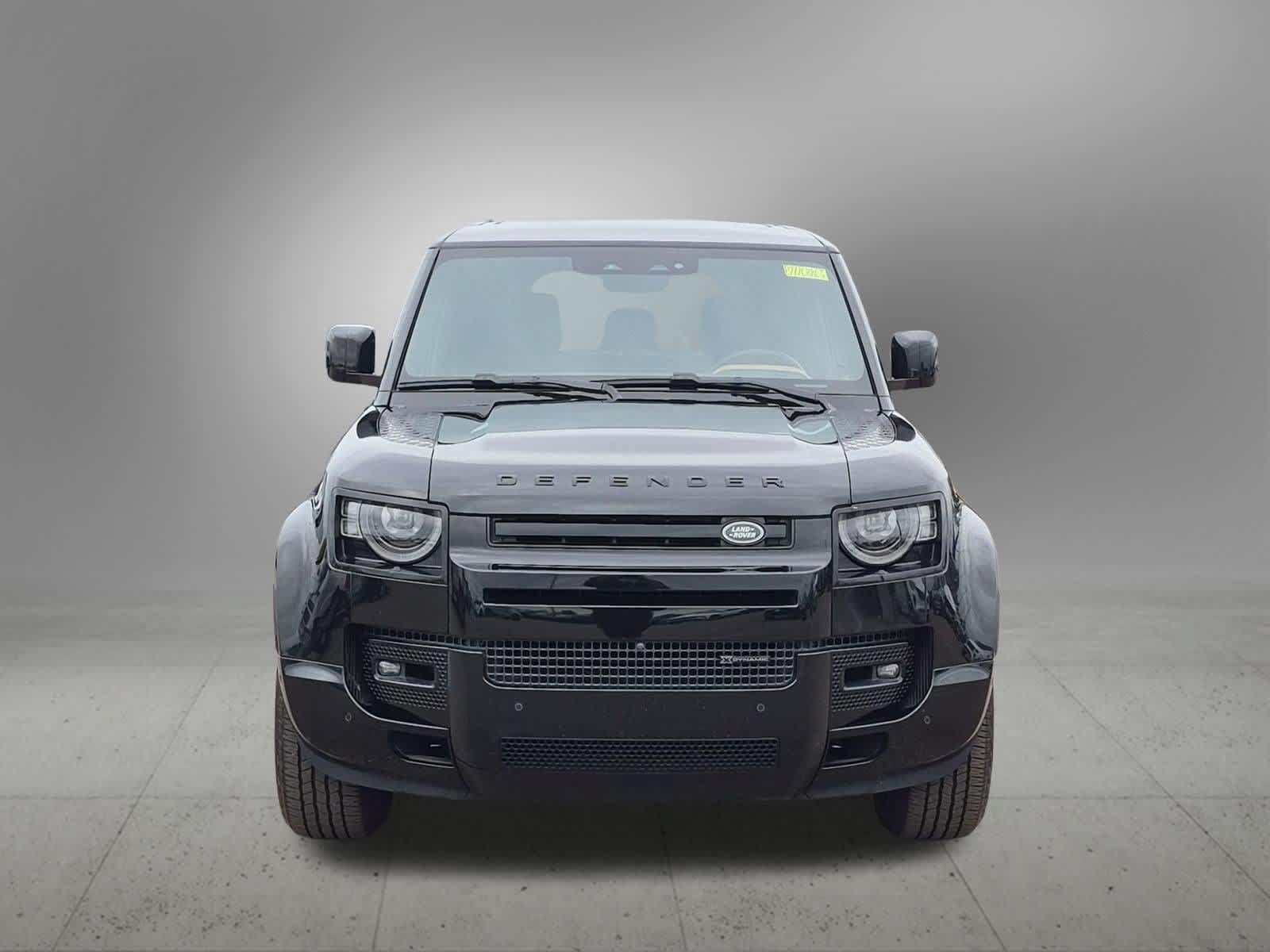 Certified 2023 Land Rover Defender 110 X-Dynamic SE AWD/4WD image 9
