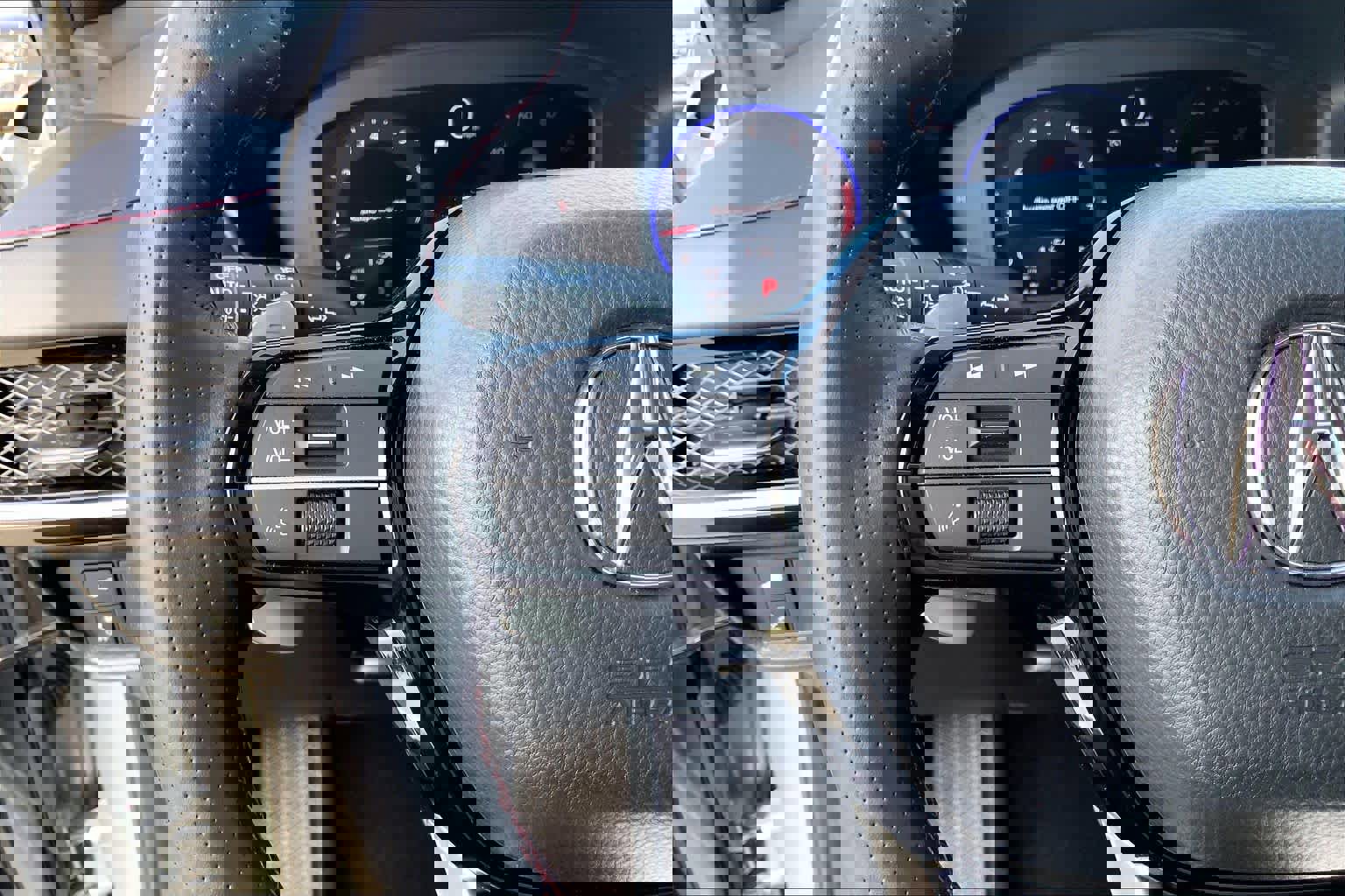 Certified 2025 Acura ADX A-Spec image 23