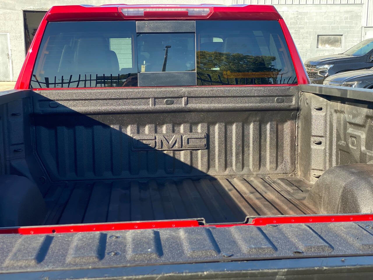 Used 2023 GMC Sierra 1500 SLT w/ SLT Premium Plus Package image 7