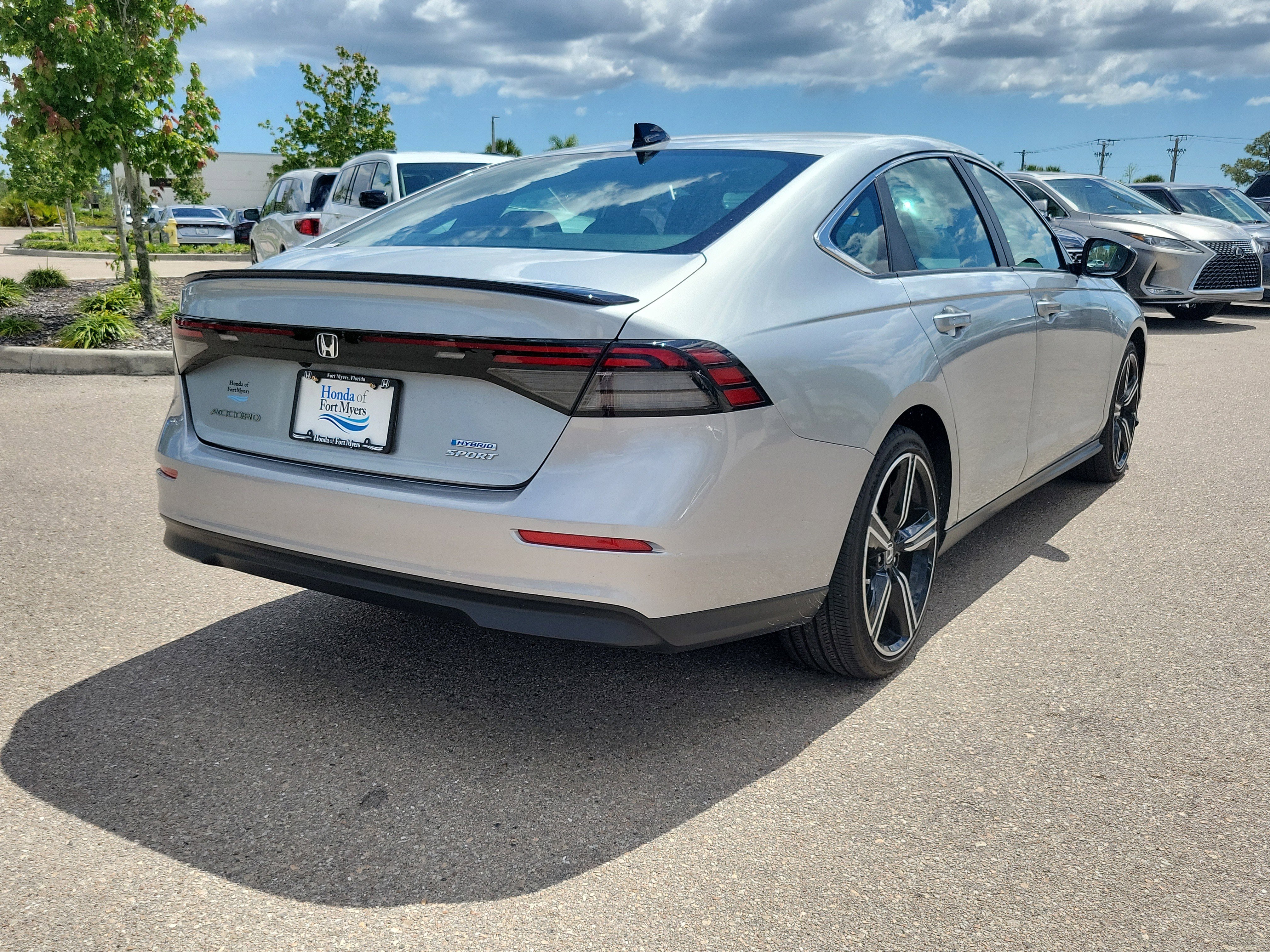 Used 2024 Honda Accord Sport image 6