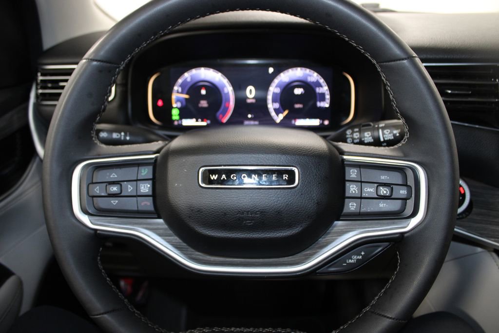 Used 2024 Jeep Wagoneer Series II image 37