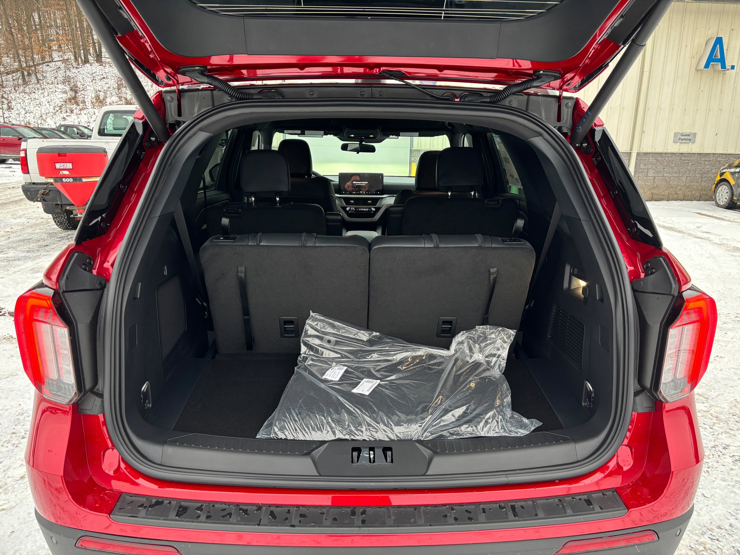 New 2026 Ford Explorer ST-Line AWD/4WD image 6