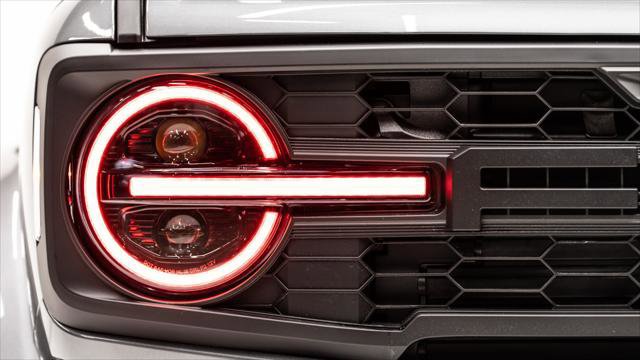 Used 2025 Ford Bronco CUSTOM image 23