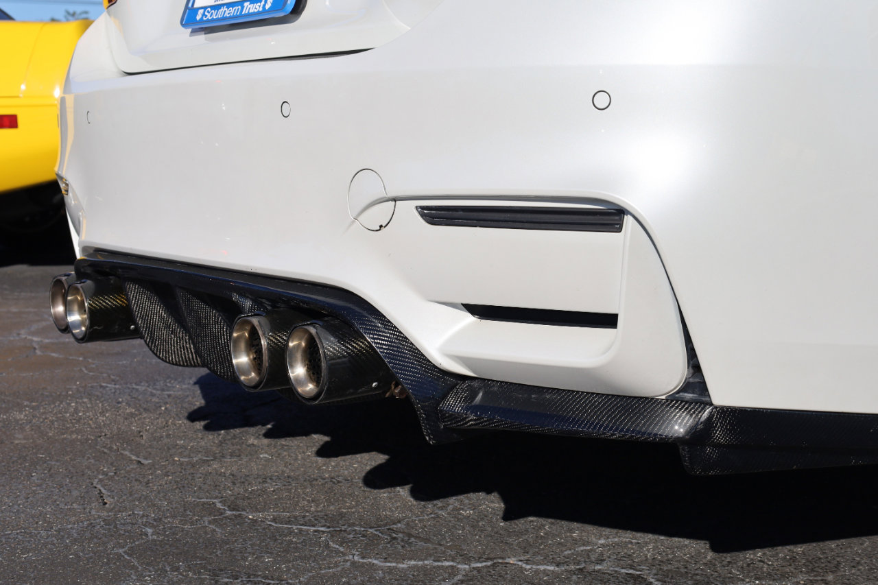 Used 2019 BMW M4 Coupe w/ Competition Package image 14