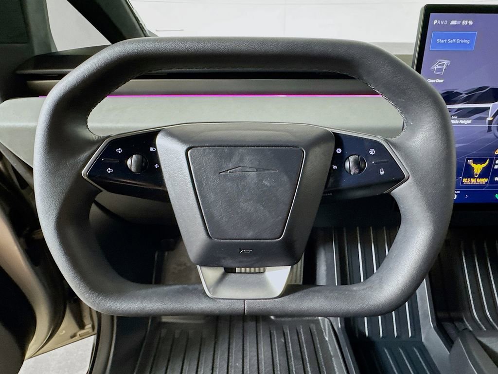 Used 2024 Tesla Cybertruck AWD Crew Cab image 8