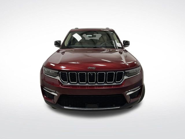 Used 2022 Jeep Grand Cherokee Limited w/ Luxury Tech Group II image 11