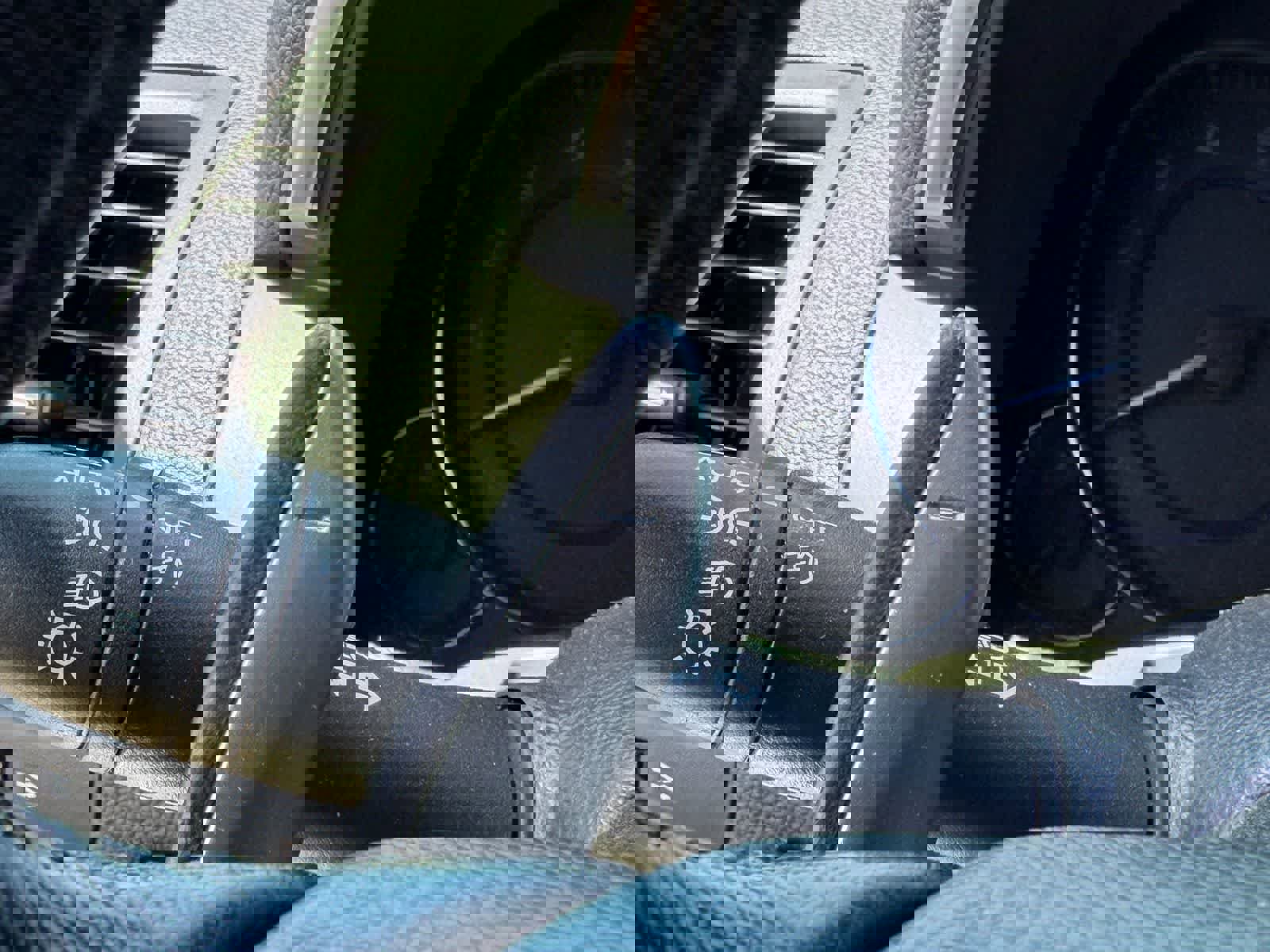 Used 2016 INFINITI QX70 2WD w/ Premium Package image 18