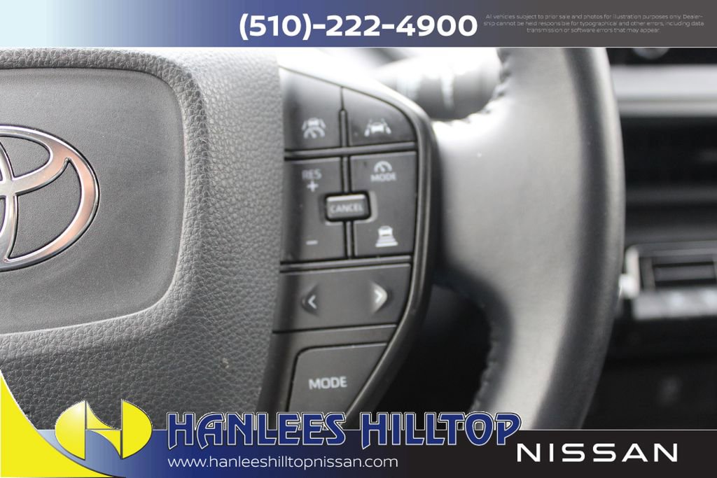 Used 2024 Toyota Prius LE image 28