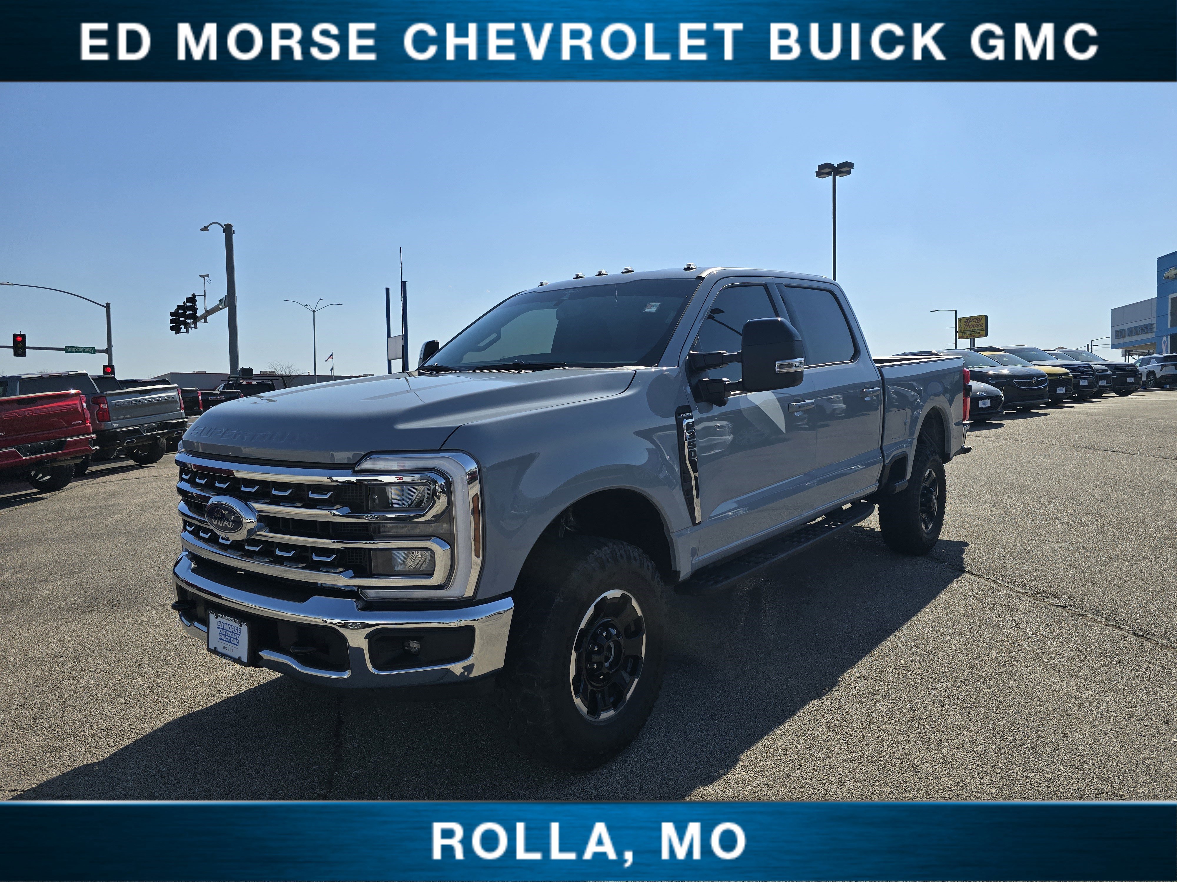 Used 2025 Ford F350 Lariat w/ Tremor Off-Road Package AWD/4WD image 7