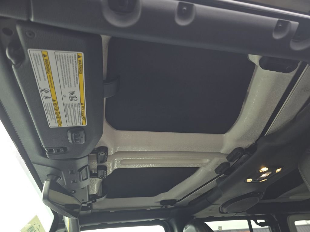 Used 2019 Jeep Wrangler Unlimited Rubicon image 13