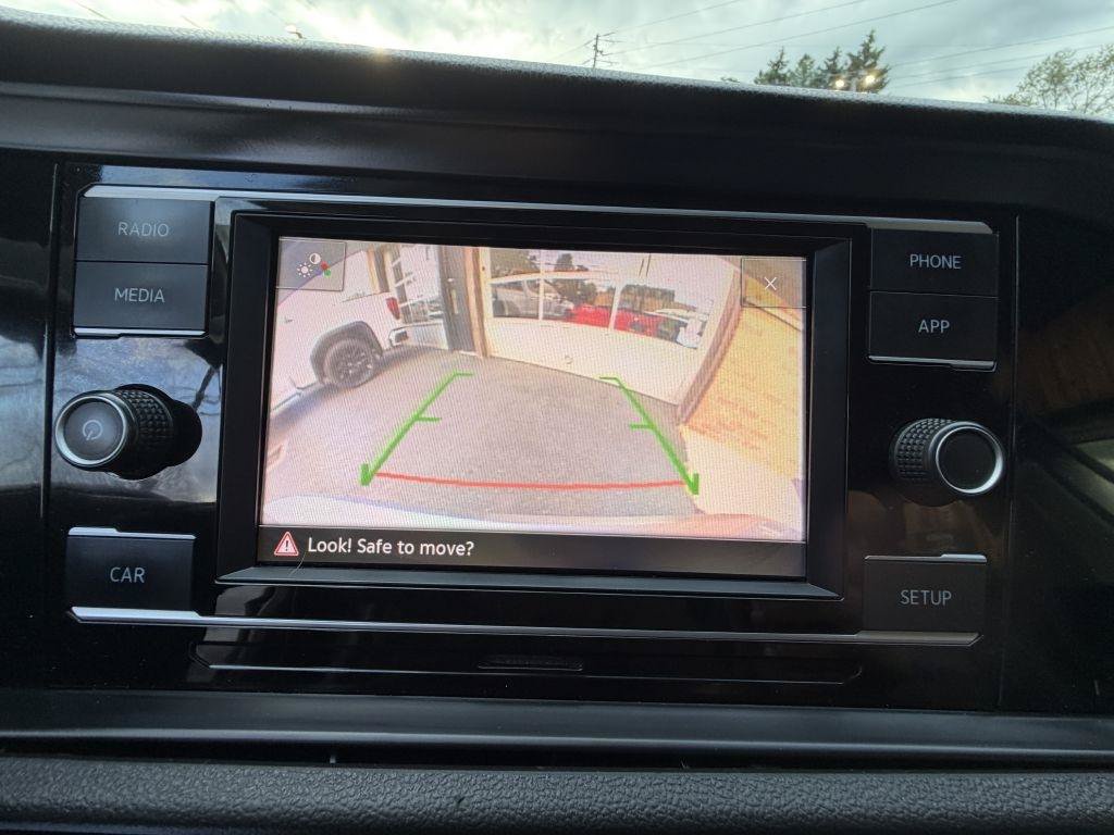 Used 2019 Volkswagen Jetta SE FWD image 23