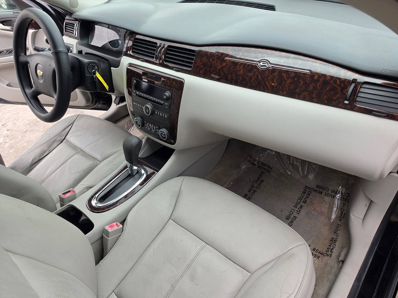 Used 2016 Chevrolet Impala LTZ FWD image 34