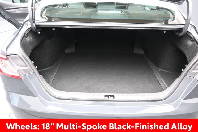 Certified 2026 Toyota Camry SE w/ Convenience Package FWD image 19