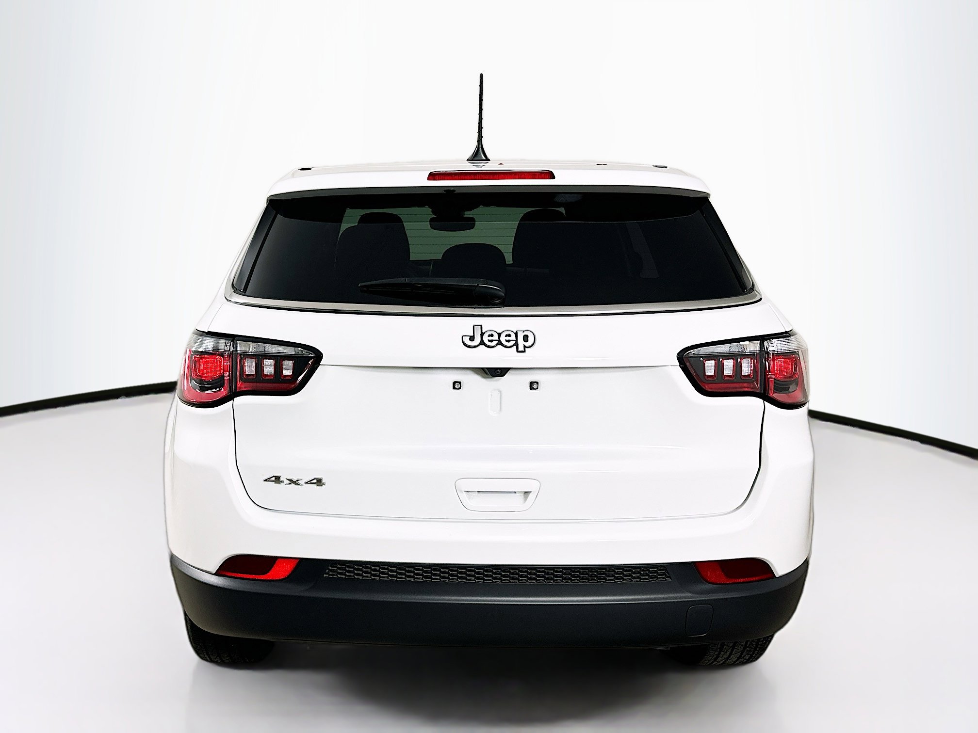 Certified 2025 Jeep Compass Sport image 6