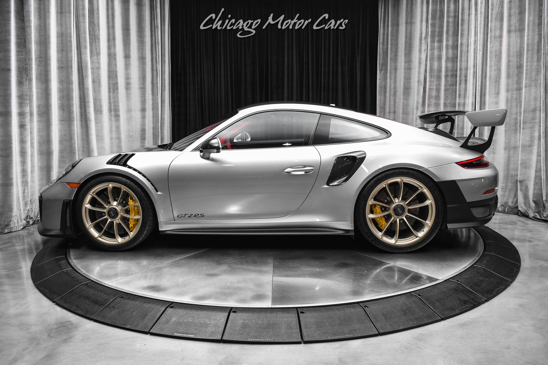 Used 2019 Porsche 911 GT2 RS image 35