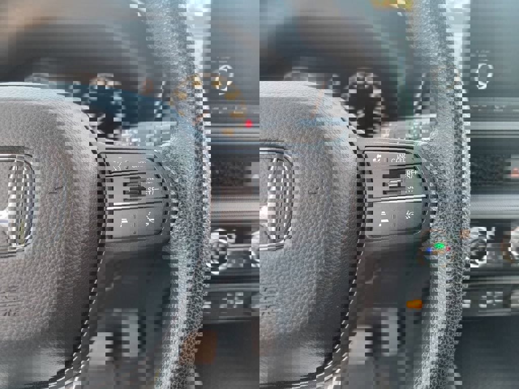 Used 2024 Honda CR-V EX image 25