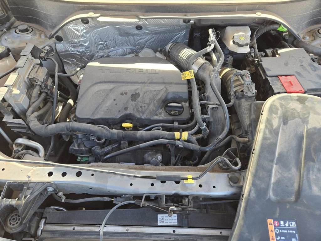 Used 2025 Chevrolet Trax LS w/ LS Convenience Package image 26