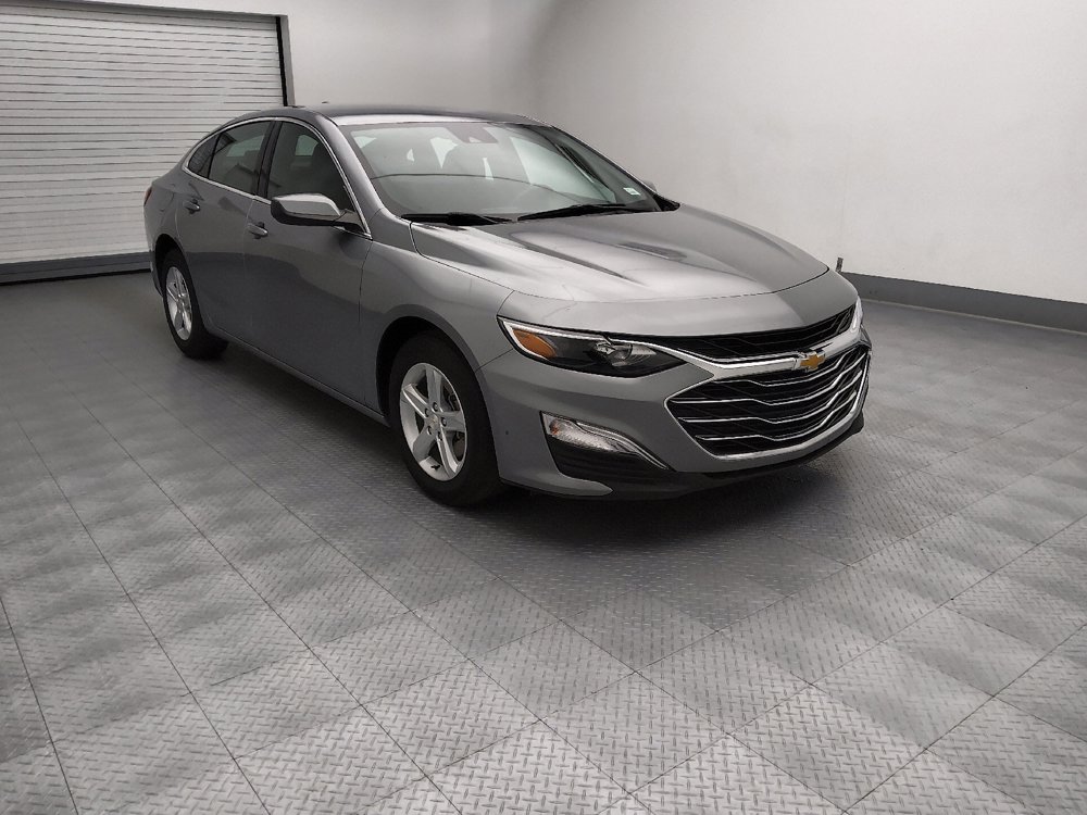 Used 2025 Chevrolet Malibu LS FWD image 13