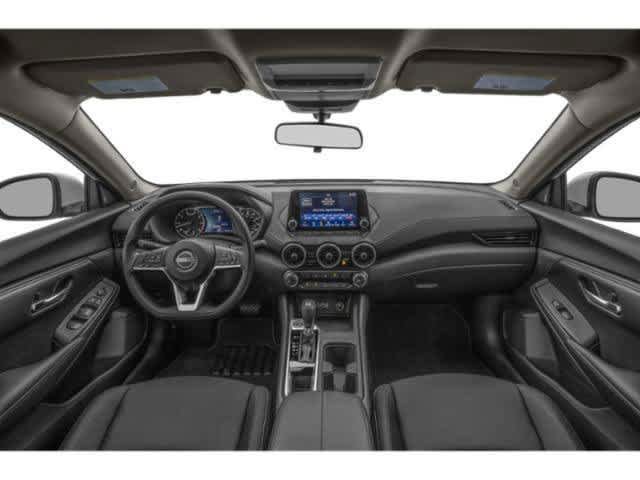 Used 2025 Nissan Sentra SV w/ SV Premium Package FWD image 5